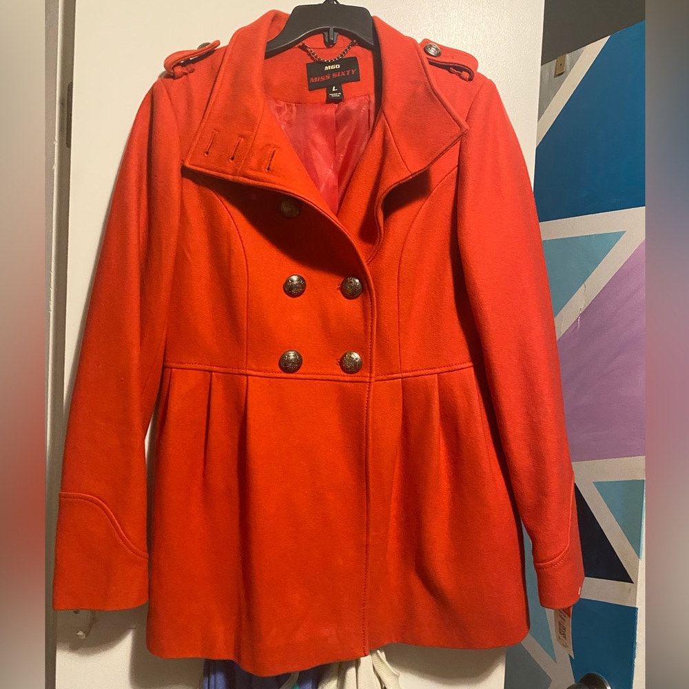 M60 MISS SIXTY red coat